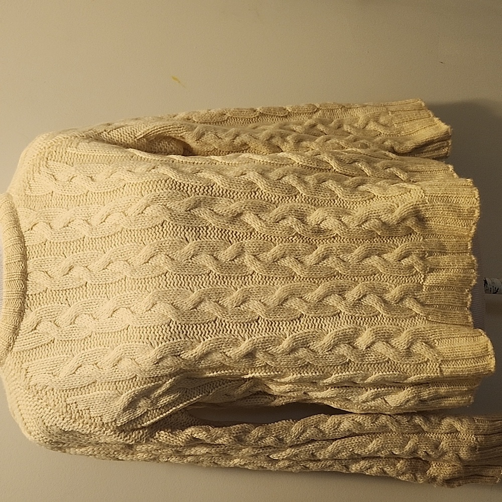 Peregrine Womens Crewneck Sweater Size L Cable Knit 100% Pure New Wool fishermen